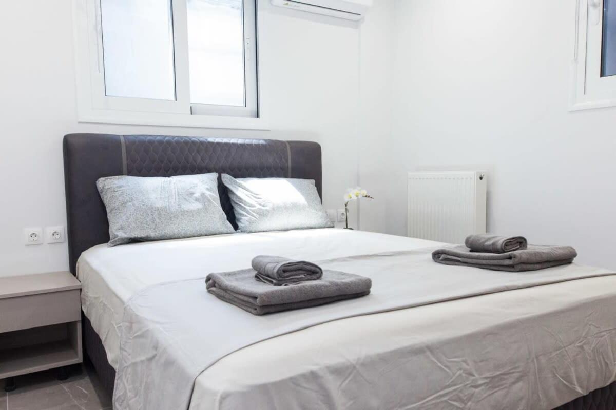 Stylish Brand New Near Megaro Mousikis * Athens