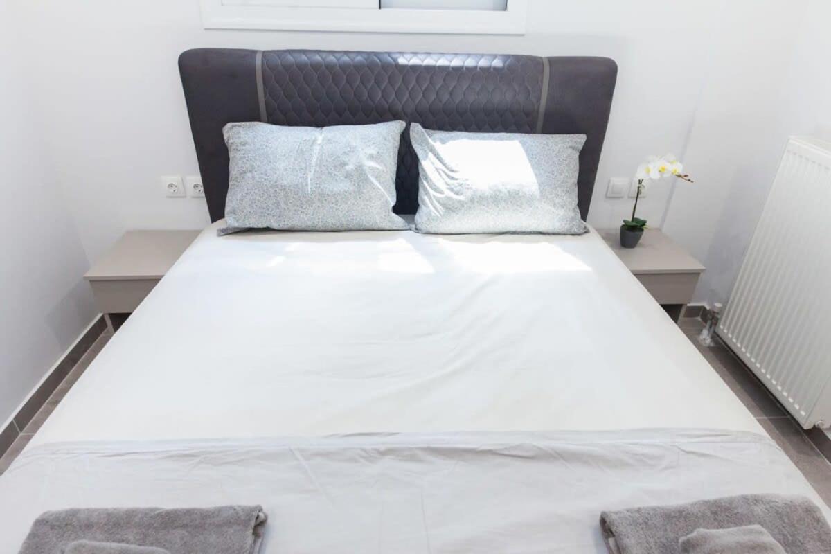 Stylish Brand New Near Megaro Mousikis Atene